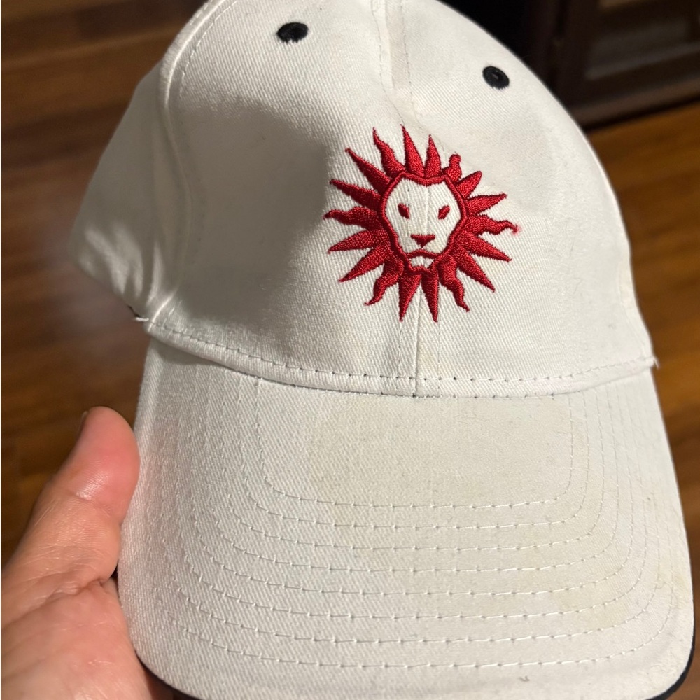 LMU hat. White Cap with Red Lion Embroidery